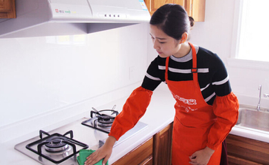 开家政公司怎么接生意